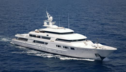 luxury yacht charters