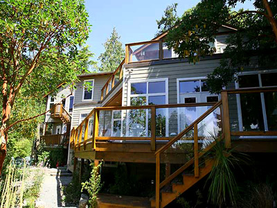 Arbutus Place